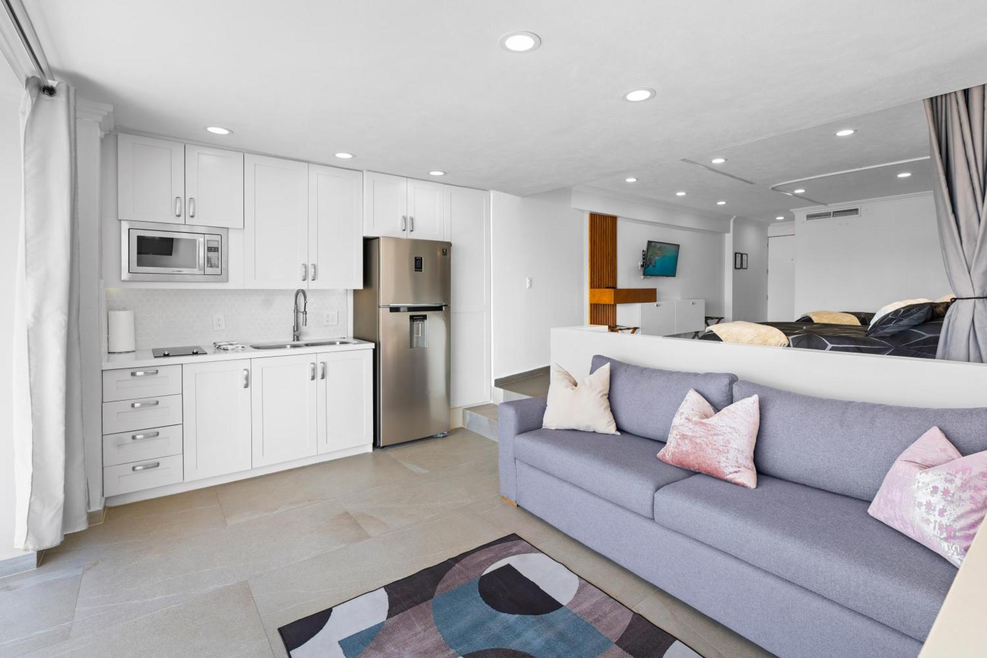 Luxury Condo Just Steps Away From The Beach! بويرتو فالارتا المظهر الخارجي الصورة