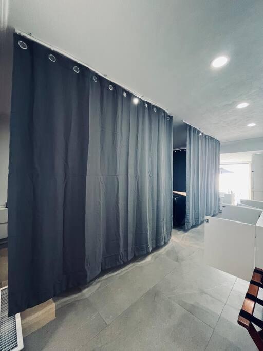 Luxury Condo Just Steps Away From The Beach! بويرتو فالارتا المظهر الخارجي الصورة